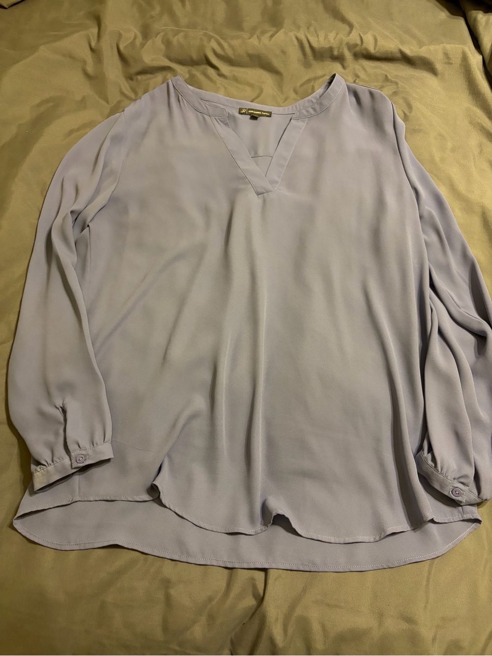 Women’s Grey V-Neck Long-Sleeve Blouse